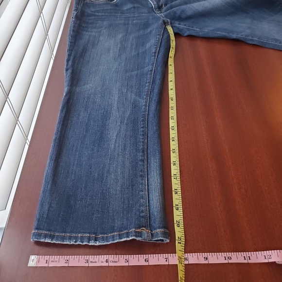 Old Navy The Flint - Picture 2 of 8